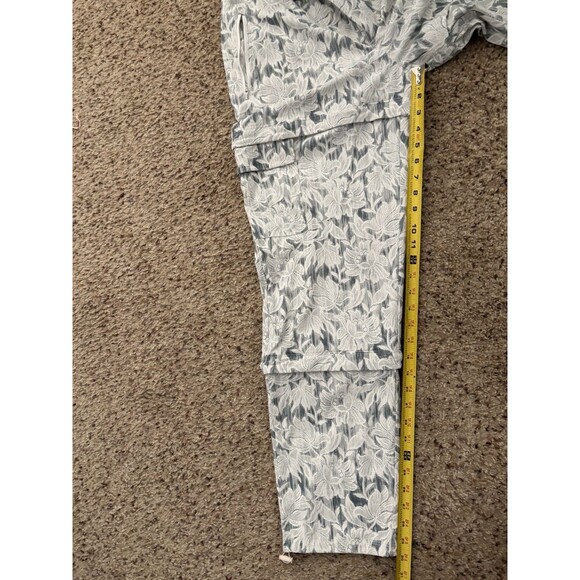 Athleta Trekkie Convertible Hiking Pants Size 14 Green Lace Detail Zip Off Capri - Picture 10 of 10